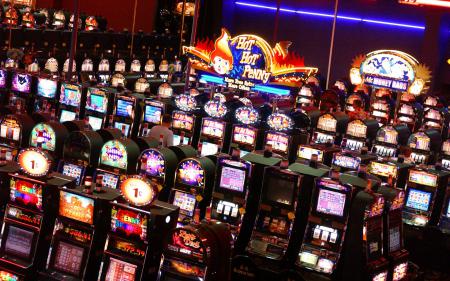 Игровые автоматы казино - азартные ...