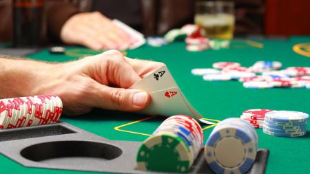 как играть в покер